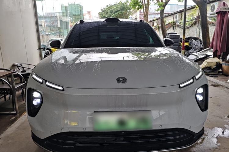 Used Nio EC6 2024 100 kWh Front