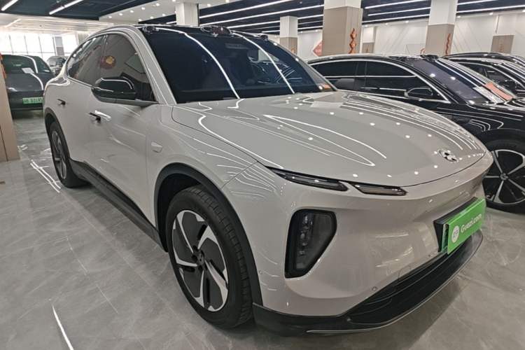 Used Nio EC6 2024 75 kWh Front Right 45 Deg