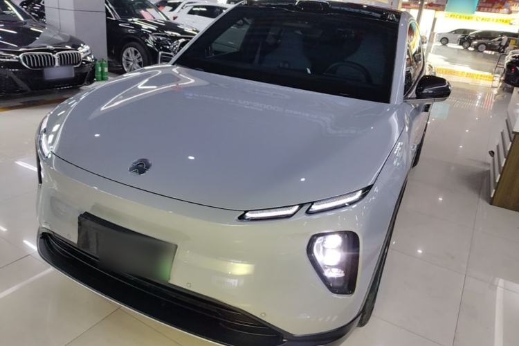 Used Nio EC6 2024 75 kWh Front