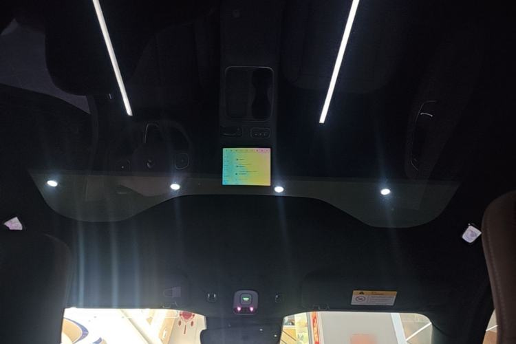 Used Nio EC6 2024 75 kWh Headliner