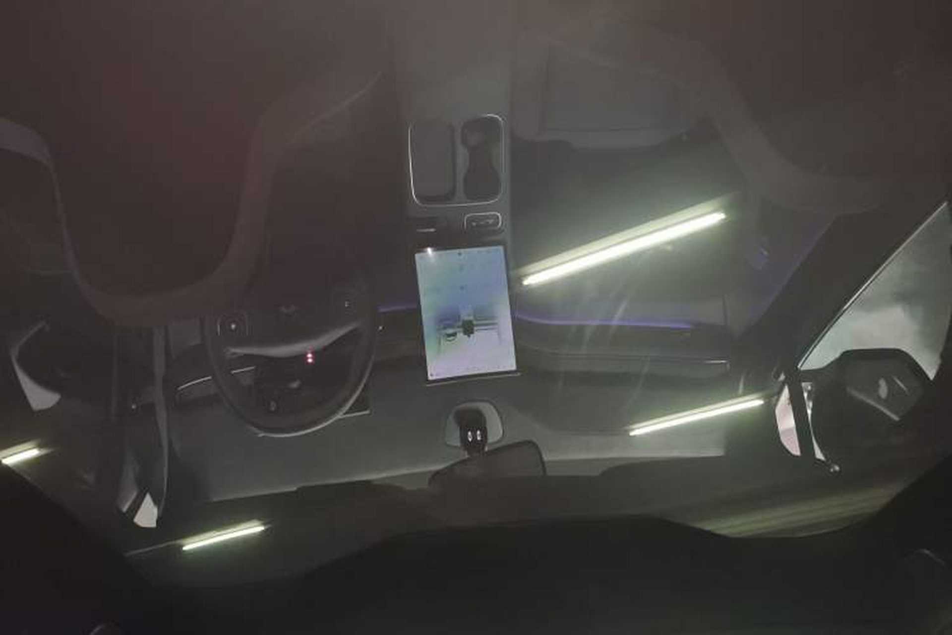 Used Nio EC6 2024 75 kWh Headliner