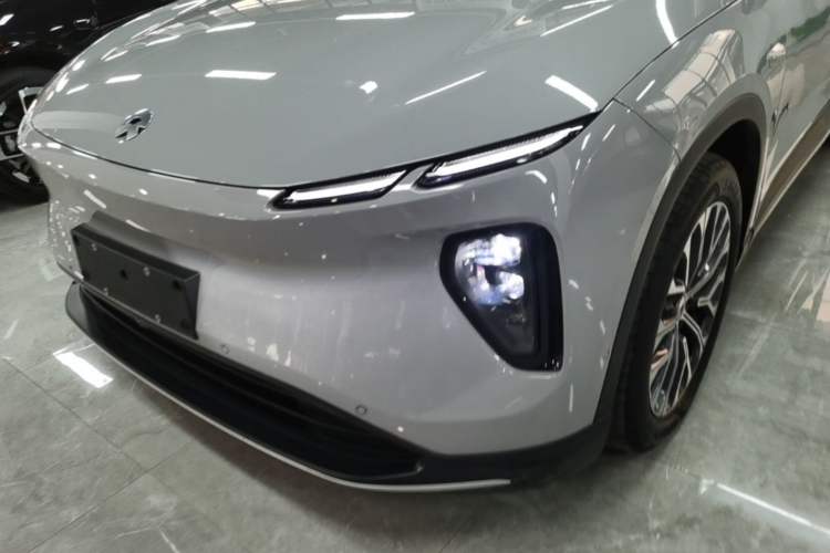 Used Nio EC6 2024 75 kWh Left Front Headlight