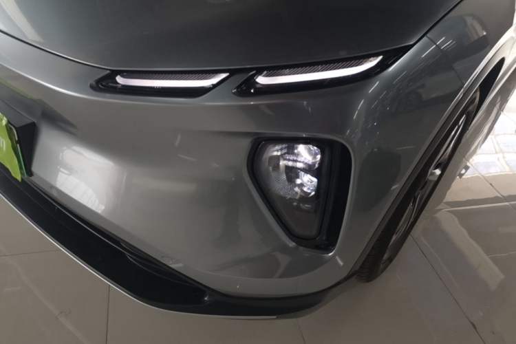Used Nio EC6 2024 75 kWh Left Front Headlight
