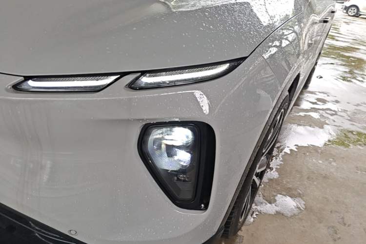 Used Nio EC6 2024 100 kWh Left Front Headlight