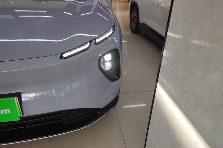 Used Nio EC6 2024 75 kWh Left Front Headlight