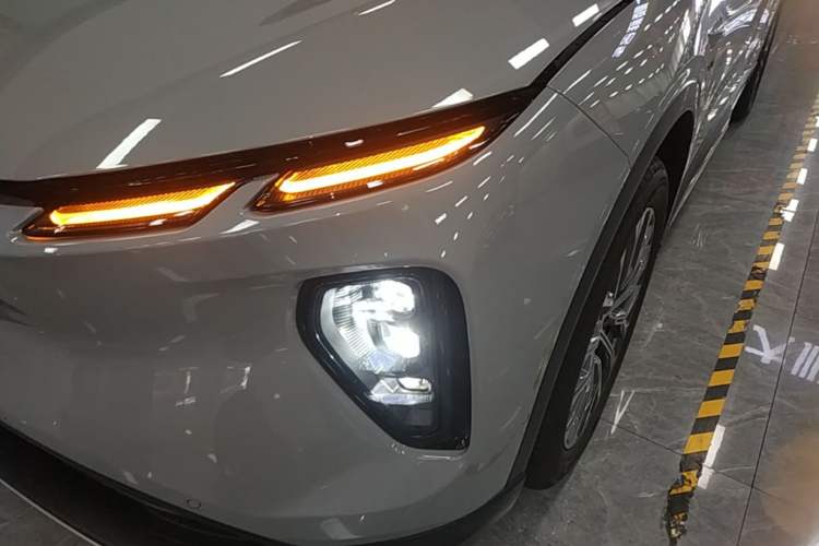 Used Nio EC6 2024 75 kWh Left Front Headlight