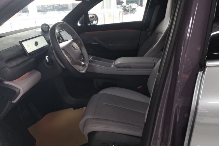 Used Nio EC6 2024 75 kWh Left Front Seat