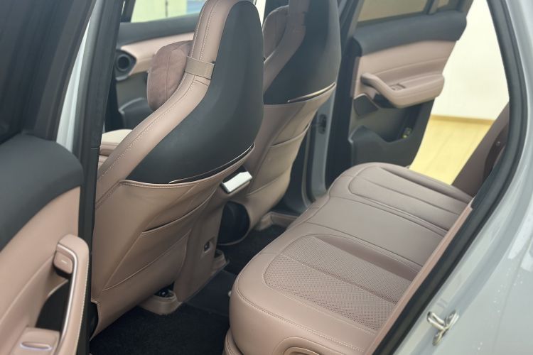 Used Nio EC6 2024 75 kWh Left Rear Seat
