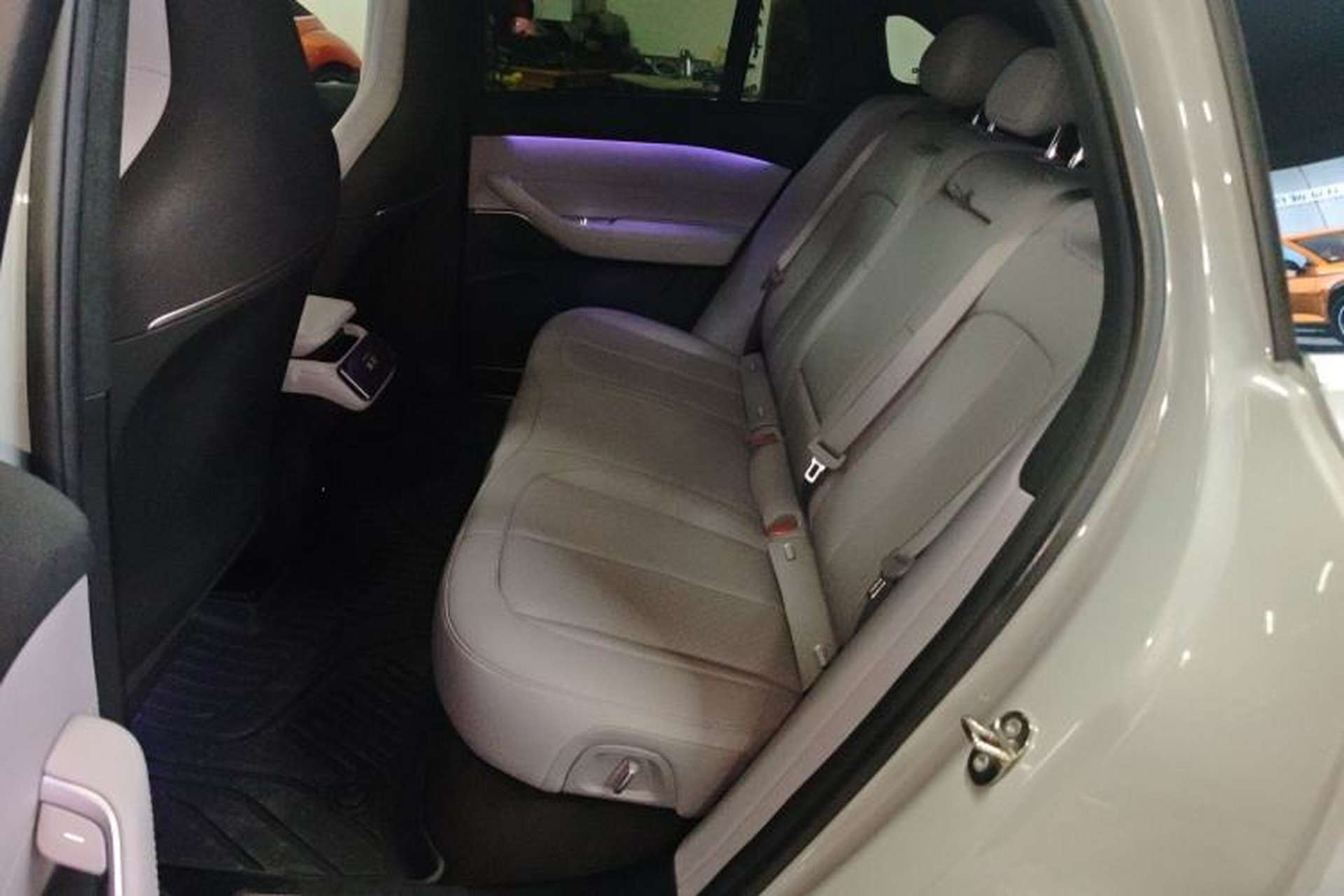 Used Nio EC6 2024 75 kWh Left Rear Seat