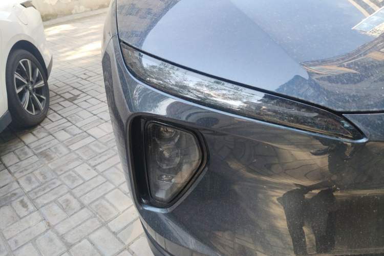 Used Nio EC6 2024 75 kWh Right Front Headlight