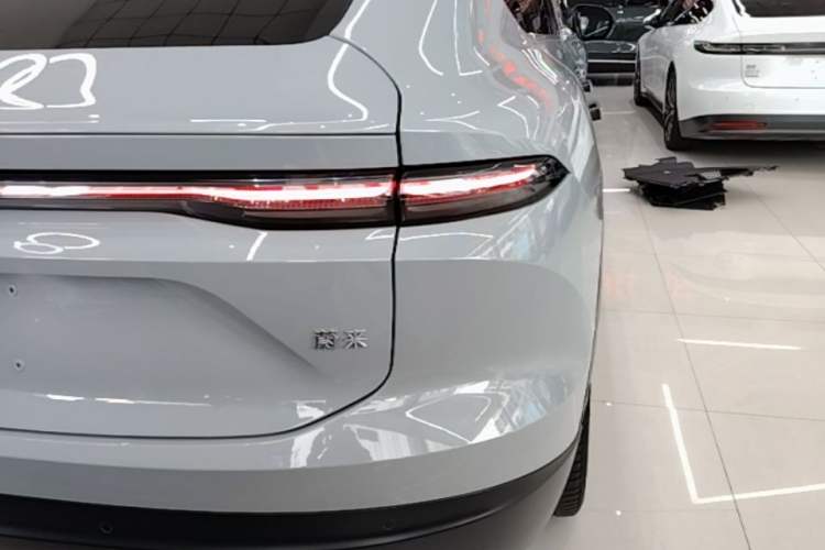 Used Nio EC6 2024 75 kWh Right Rear Taillight