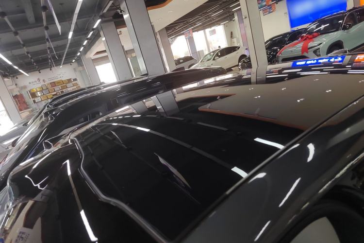 Used Nio EC6 2024 75 kWh Roof