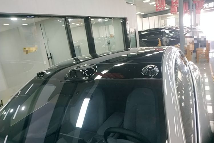 Used Nio EC6 2024 75 kWh Roof