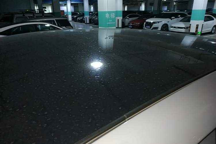 Used Nio EC6 2024 75 kWh Roof
