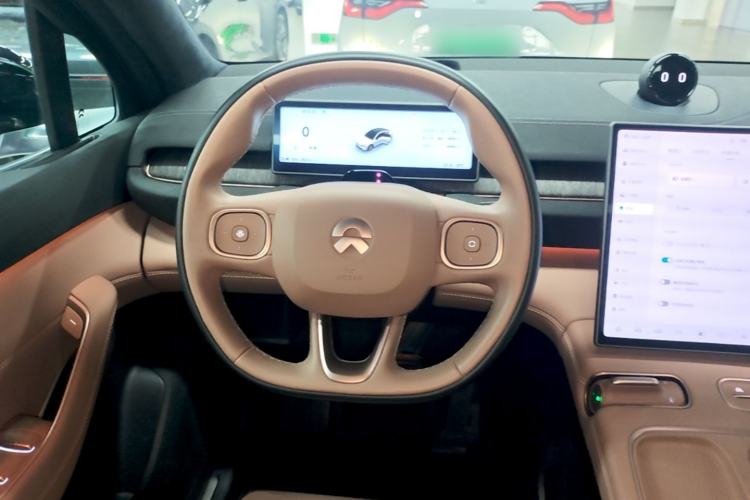 Used Nio EC6 2024 75 kWh Steering Wheel