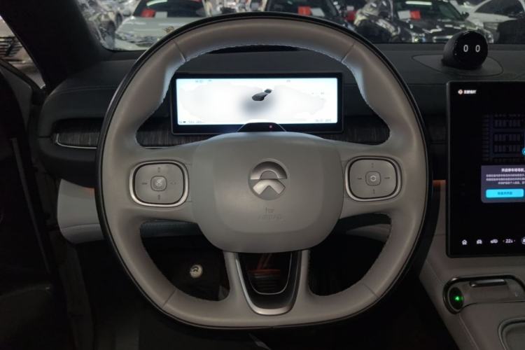 Used Nio EC6 2024 75 kWh Steering Wheel