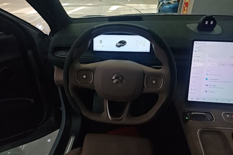 Used Nio EC6 2024 75 kWh Steering Wheel