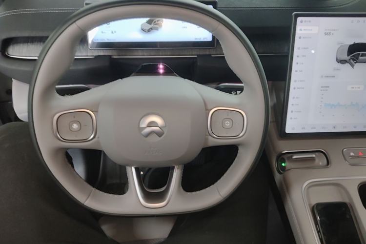 Used Nio EC6 2024 75 kWh Steering Wheel