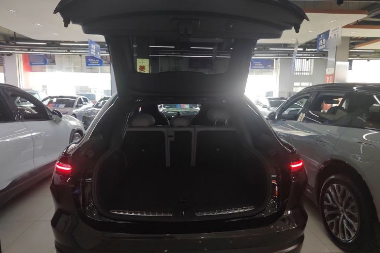 Used Nio EC6 2024 75 kWh Trunk