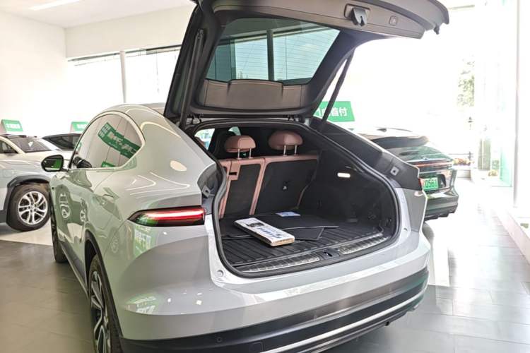 Used Nio EC6 2024 100 kWh Trunk