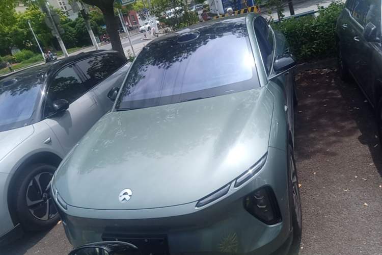 Used Nio EC6 2024 75 kWh Front