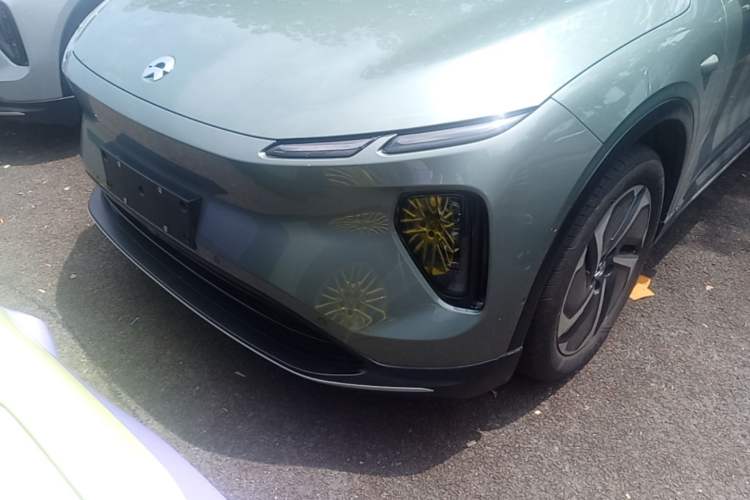 Used Nio EC6 2024 75 kWh Left Front Headlight