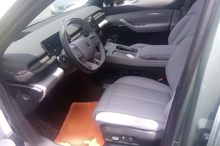 Used Nio EC6 2024 75 kWh Left Front Seat