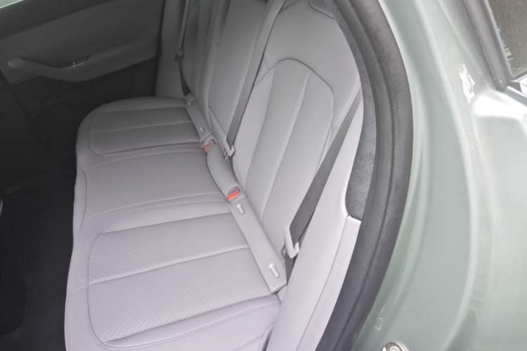 Used Nio EC6 2024 75 kWh Left Rear Seat