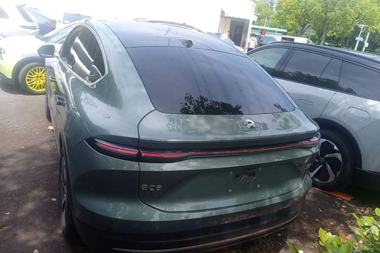 Used Nio EC6 2024 75 kWh Rear