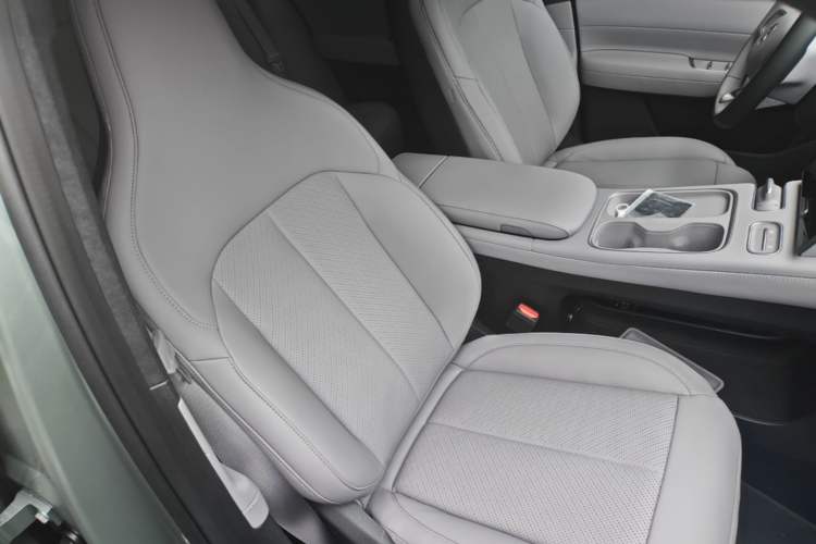 Used Nio EC6 2024 75 kWh Right Front Seat
