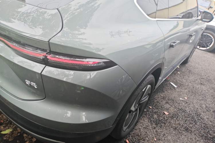 Used Nio EC6 2024 75 kWh Right Rear Taillight