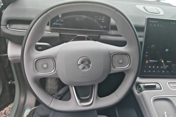 Used Nio EC6 2024 75 kWh Steering Wheel