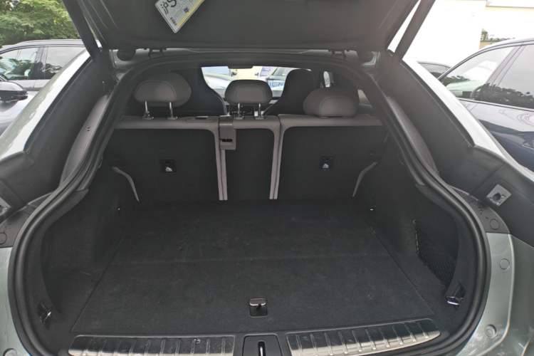 Used Nio EC6 2024 75 kWh Trunk