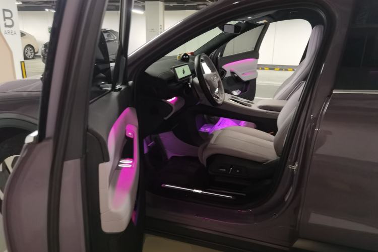Used Nio EC6 2024 75 kWh Driver Seat