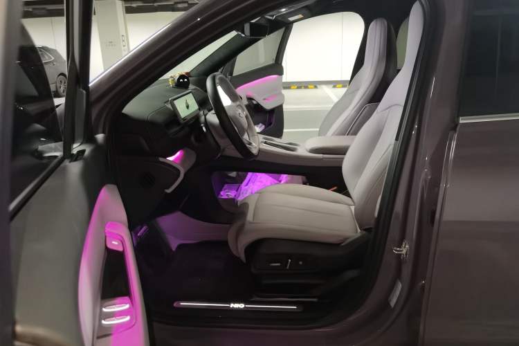 Used Nio EC6 2024 75 kWh Left Front Seat