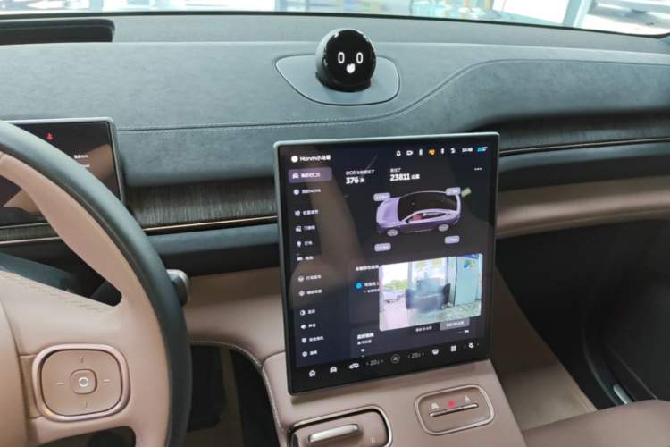 Used Nio EC6 2024 75 kWh Audio And AC Panel