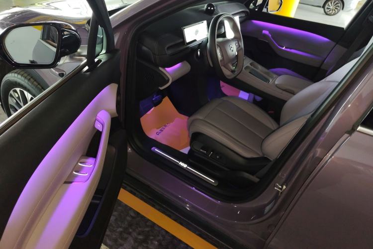 Used Nio EC6 2024 75 kWh Driver Seat
