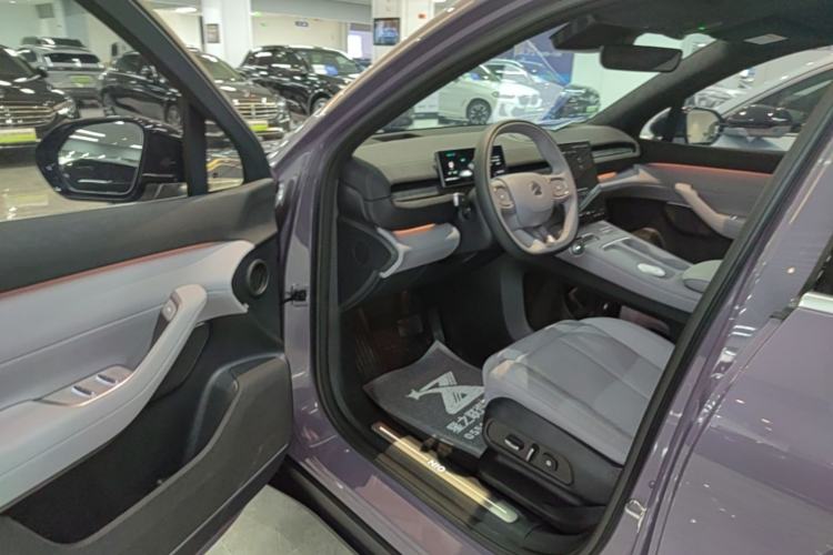 Used Nio EC6 2024 75 kWh Driver Seat