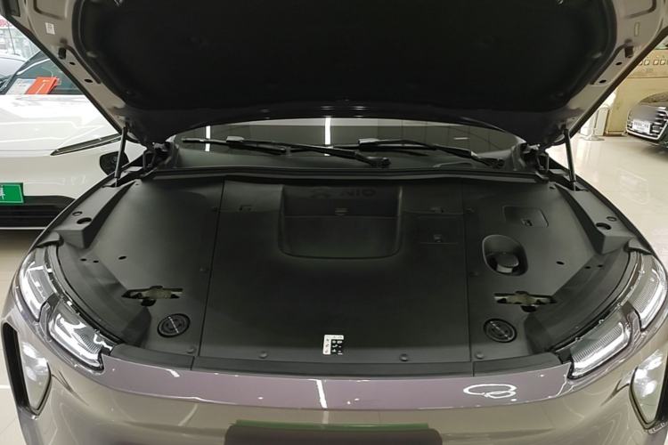 Used Nio EC6 2024 75 kWh Engine Bay