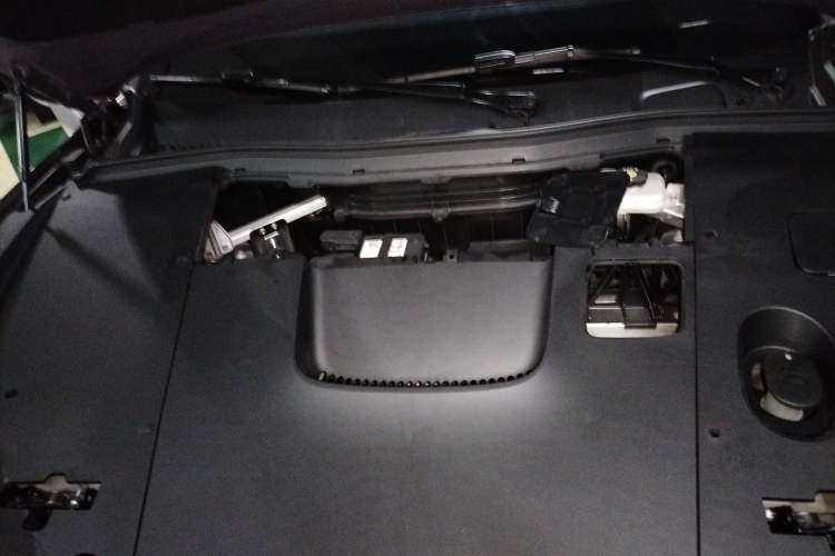 Used Nio EC6 2024 100 kWh Engine Bay