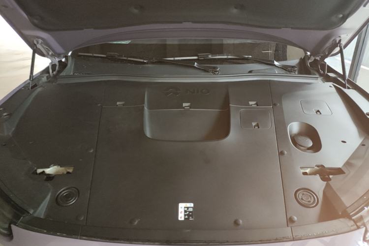 Used Nio EC6 2024 75 kWh Engine Bay