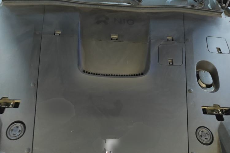 Used Nio EC6 2024 75 kWh Engine Bay