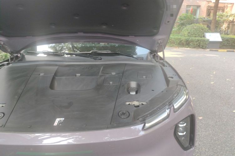 Used Nio EC6 2024 75 kWh Engine Bay Left