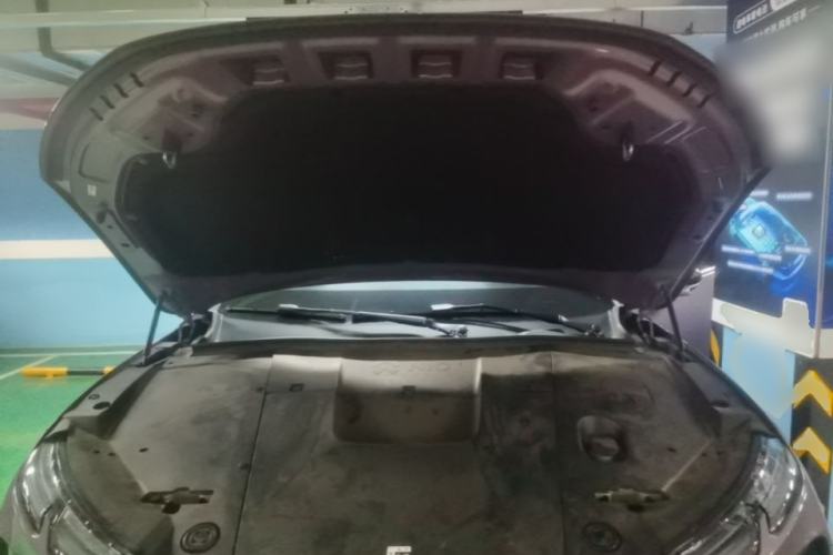 Used Nio EC6 2024 75 kWh Engine Bay