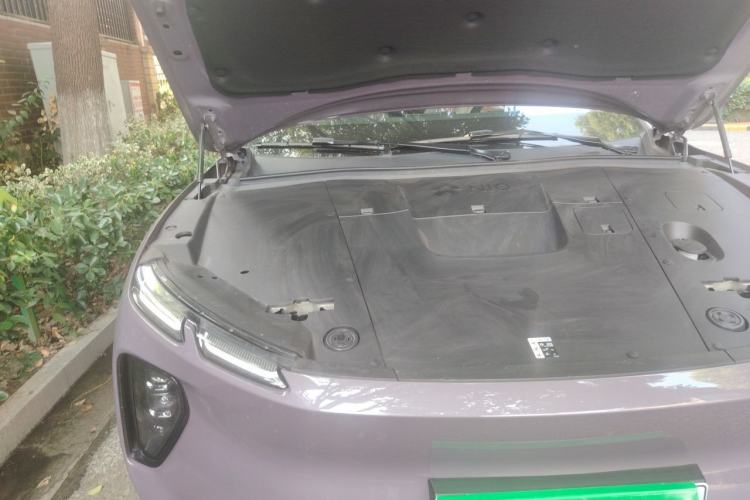 Used Nio EC6 2024 75 kWh Engine Bay Right