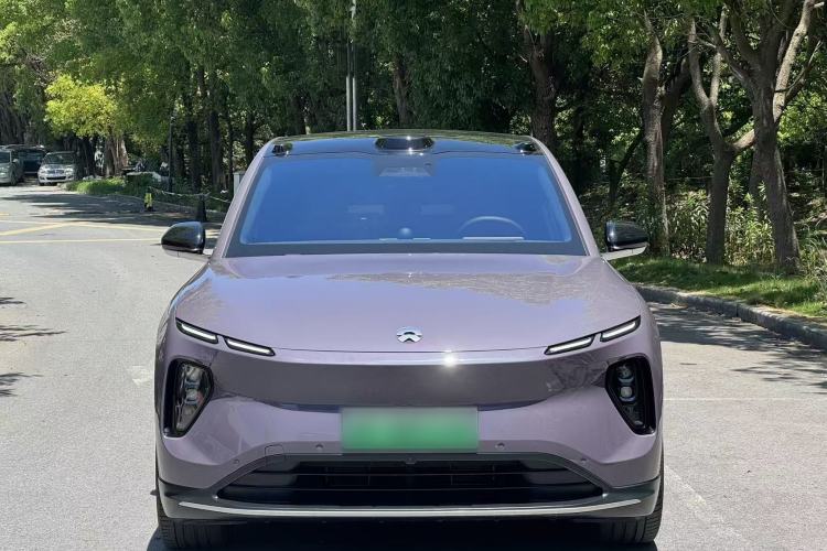 Used Nio EC6 2024 75 kWh Exterior 1