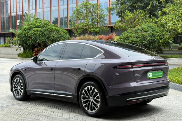 Used Nio EC6 2024 75 kWh Exterior 2