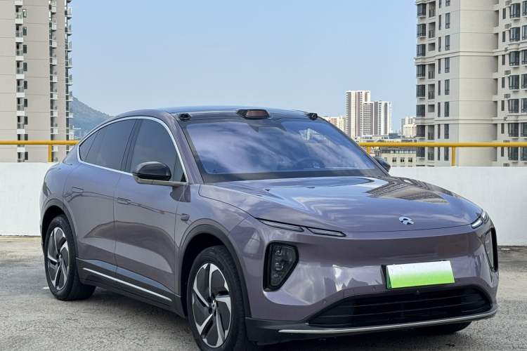 Used Nio EC6 2024 75 kWh Exterior 2