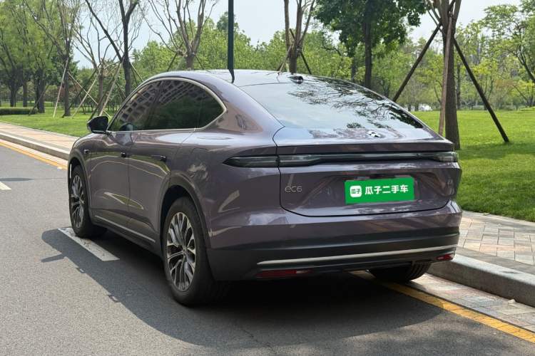 Used Nio EC6 2024 75 kWh Exterior 2