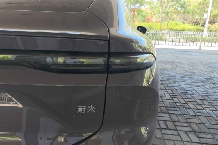 Used Nio EC6 2024 75 kWh Exterior 3